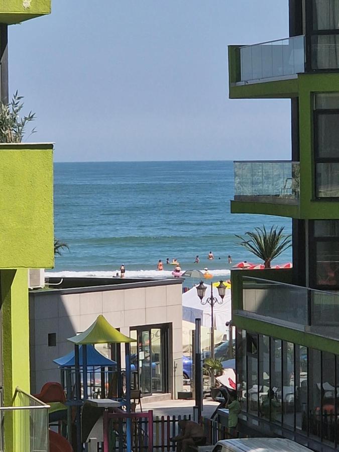 Nasty 24 Aparthotel Pool & Spa Mamaia Nord Năvodari Exteriör bild