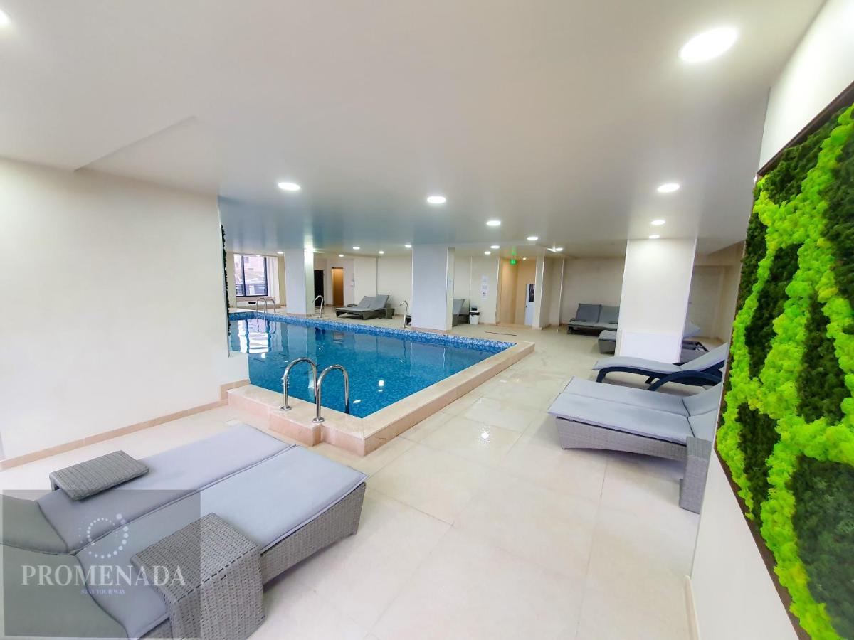 Nasty 24 Aparthotel Pool & Spa Mamaia Nord Năvodari Exteriör bild